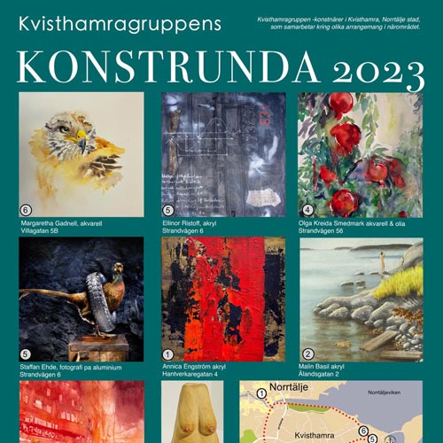 Personer på konstutställning